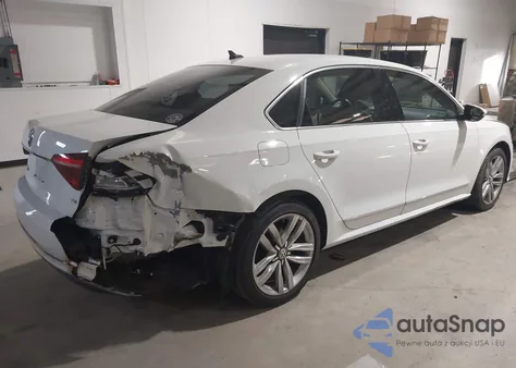 2017 Volkswagen Passat 1.8T Sel Premium из США, поврежденный, VIN 1VWCT7A30HC020228